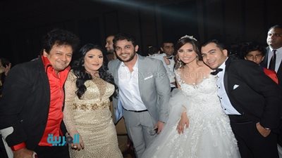 بالصور.. زفاف محمد جمال وهالة شنش بحضور كوكبة من الفنانين