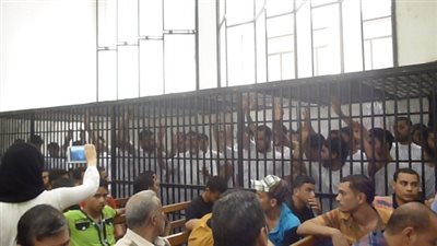 19 نوفمبر.. محاكمة 13 متهمًا في مقتل حارس محافظ 