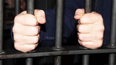 تجديد حبس مدير محطة وقود لاستيلائه على مواد بترولية بالنزهة