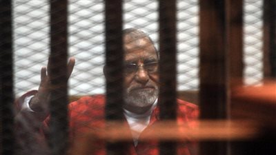 تأجيل محاكمة بديع وقيادات الإخوان في 