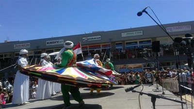 التنورة التراثية تقدم عروضها للجمهور السلوفاكي