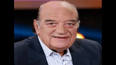 بالفيديو.. بيومي فؤاد: مقارنتي بحسن حسني تشرفني.. والأسطورة صديقي