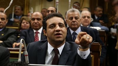 ابن مرتضى منصور.. 