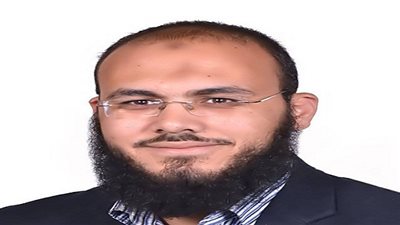 مصطفى حمزة: الخطبة المكتوبة عائق أمام الخطاب الديني