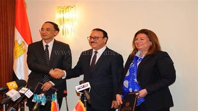وزير الاتصالات: إقامة شراكة اقتصادية مع الصين في مجالات المعلومات
