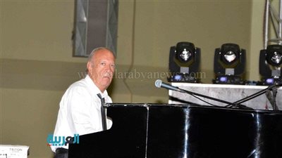 بالصور.. حفل عمر خيرت في مهرجان 