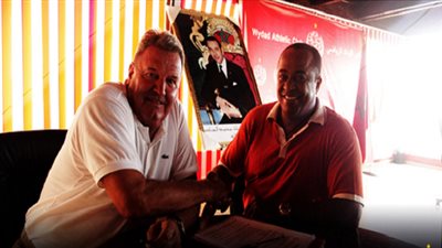 الوداد يجدد الثقة في مديره الفني قبل لقاء الأهلي