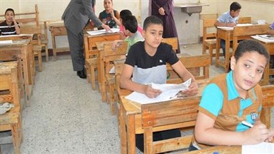 6000 طالب يؤدون امتحانات الدور الثاني للابتدائية والإعدادية بالسويس 