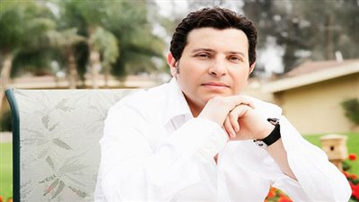 بالفيديو.. هاني شاكر يطرح 