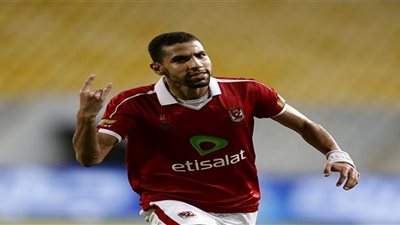 يول: الأهلي تلقى عروضًا رسمية لضم مؤمن زكريا