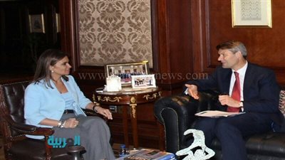 وزيرة التعاون الدولى تبحث مع البنك الأوروبى إطلاق استراتيجية التعاون مع مصر 