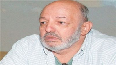 الجمعة.. عزاء المخرج محمد خان بمسجد 