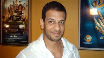 بالصور.. أشرف مصيلحي يحتفل بخطوبة نجلته