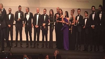 الليلة.. فريق 