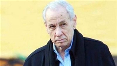 الأهلي يدرس تكريم طارق سليم