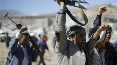 المقاومة الشعبية في اليمن تسيطر على منزل الرئيس السابق ومبنى محافظة تعز