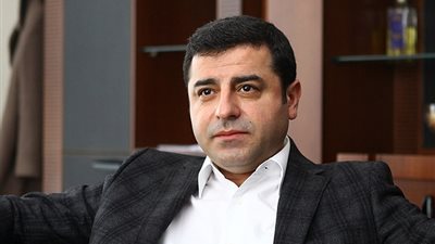 حزب الشعوب الديمقراطية الكردي يقترح إجراء استفتاء حول النظام الرئاسي بتركيا