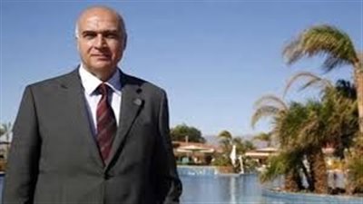 وزير السياحة يوقع بروتوكول تعاون مع وزير الاتصالات لدعم أنشطة الوزارة