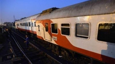 قطار أسوان يخرج عن القضبان دون إصابات 