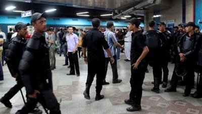  شرطة النقل تضبط 122 بائعًا متجولًا خلال 24 ساعة 