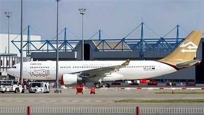 وصول أولى رحلات الطيران الليبي إلى تونس بعد إعادة فتح المجال الجوي