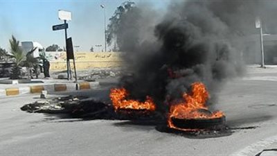 أهالي ضحايا تنقيب آثار الفيوم يقطعون طريق 