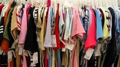 ضبط 1235 قطعة ملابس مجهولة المصدر بعابدين 