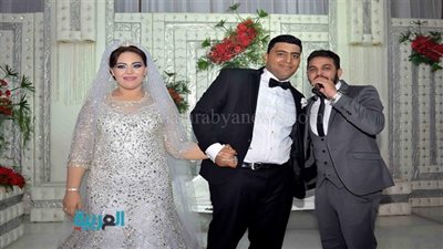 بالصور.. رشاد وجنات وأمينة في زفاف 