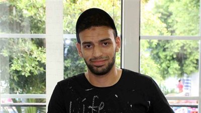 ظهور ميدو جابر في تدريبات الأهلي استعدادًا لإنبي 