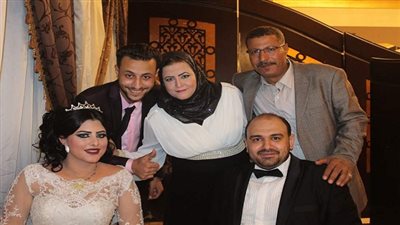  تهنئة من القلب.. مبروك للعروسين