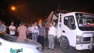 بالصور.. حملة مكبرة لرفع إشغالات الكافيهات بمصر الجديدة 