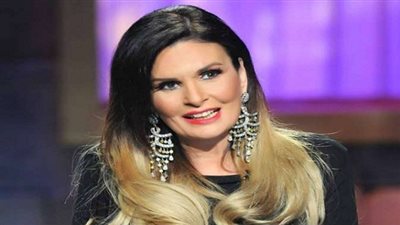 يسرا تستعد لتصوير 