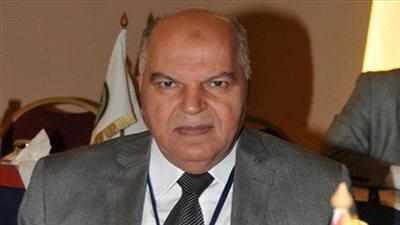 نقابة المعلمين تستعيد مستشفى الجزيرة.. 