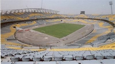 استاد الدفاع الجوي يستضيف السوبر الإماراتي