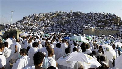 ننشر أرقام الخطوط الساخنة لبعثة الحج السياحي