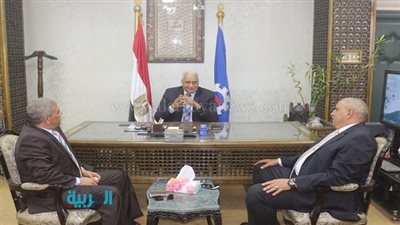 محافظ السويس يستقبل مدير الأمن الجديد