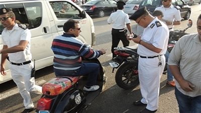 تحرير 6484 مخالفة مرورية بالجيزة خلال 24 ساعة