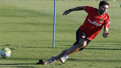 سوانزي سيتي يقترب من التعاقد مع مهاجم أتلتيكو