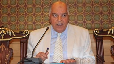 نقيب المعلمين للطلاب الأوائل: أنتم ثمرة نجاح المستقبل 