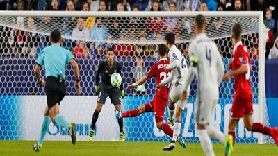 بالفيديو.. إشبيلية يتعادل مع ريال مدريد في الشوط الأول