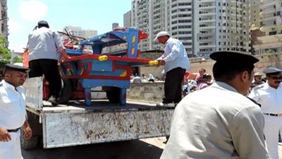 حملات يومية بالجيزة لضبط السيارات المتنقلة المخالفة