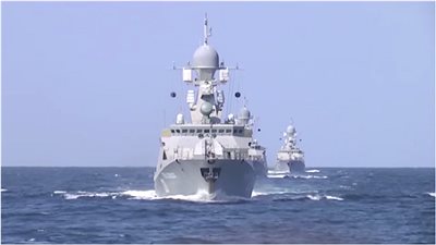 روسيا تسعى لبيع صفقة سفن مزودة بصواريخ 