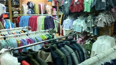 سقوط عنتيل جديد ابتز 78 سيدة وفتاة.. المتهم نجح في تصوير البنات داخل محل شهير بدمياط.. تحقيقات النيابة تكشف تورط 13 آخرين.. وابنة المقاول أشهر ضحاياه