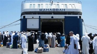 3790 عاملًا يغادرون ميناء سفاجا و771 راكبًا يصلون نويبع