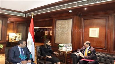 وزيرة التعاون الدولي تبحث مع السفير الهندي برامج التعاون بين البلدين