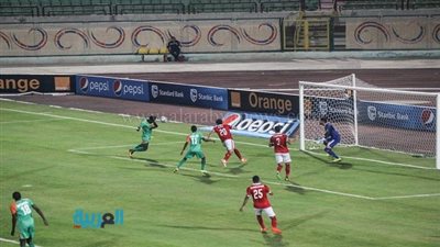 بالفيديو.. زيسكو يحرز الهدف الأول أمام الأهلي بدوري الأبطال