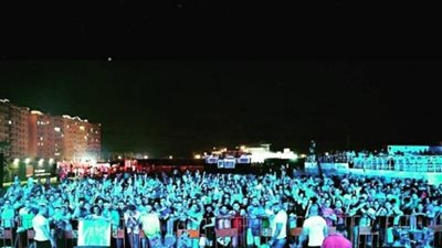 بالصور والفيديو.. الجمهور ينتظر صعود 