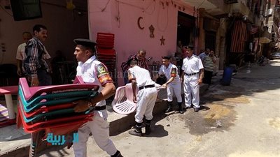 بالصور.. حملة لإغلاق المقاهي المخالفة بحي الزيتون 