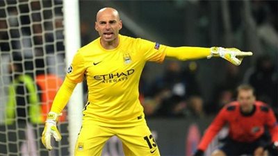 حارس مانشستر سيتي: مشاركتي اليوم أساسيًّا مفاجأة