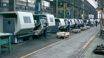 وزيرة الطاقة الأوغندية تشاهد فيلمًا تسجيليًا لإنجازات 